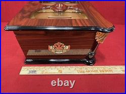 Thompson & Co 1915 Large Glass-Top Wood Desktop Cigar Humidor