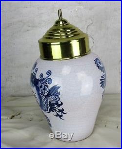 Tobacco Jar Humidor Canister Ceramic Porcelain Delft Blue White Toeback Vintage