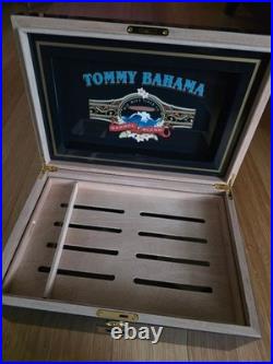 Tommy Bahama BARREL BLEND cigar humidor mahogany WITH ASHTRAY and KEY RARE