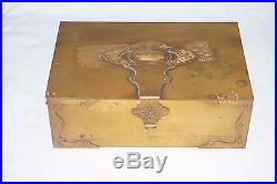 VTG Cedar Brass Humidor Cigar Box Lidded Tobacco Case Elephant Bradley Hubbard