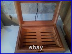 Very Nice Wooden Cigar Humidor With Hydrometer And Fancy Key And Lock And