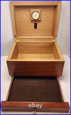 Vintage 1992 Cigar Aficionado Inaugural Magazine Limited Edition Wooden Humidor