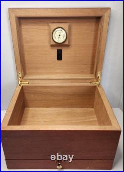 Vintage 1992 Cigar Aficionado Inaugural Magazine Limited Edition Wooden Humidor