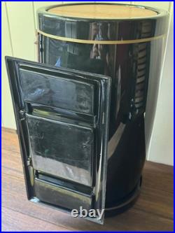 Vintage 48 Hole Barrel Shaped Lockable Cigar Humidor Shop Point-of-Sale Display