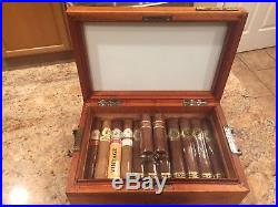 Vintage Alfred Dunhill Solid Wood Cigar Humidor 11 1/2 x 7 3/4 x 4 3/4
