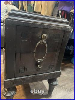 Vintage Antique Copper Lined Smoke Stand Humidor Cigar Cabinet End Table Stand