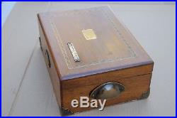 Vintage BENSON & HEDGES Solid Wood Walnut Cigar box 11x8x4 1/4 humidor A3