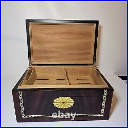 Vintage Beautiful cherry wood high gloss finish full cedar lining Cigar Humidor