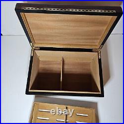 Vintage Beautiful cherry wood high gloss finish full cedar lining Cigar Humidor