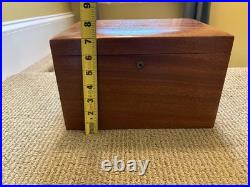 Vintage Benson & Hedges Fifth Avenue New York Mahogany Cigar Humidor Box 11x8x7