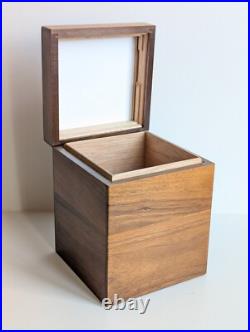 Vintage Decatur Industries DECO USA Walnut Humidor Cigar Box