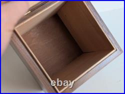 Vintage Decatur Industries DECO USA Walnut Humidor Cigar Box