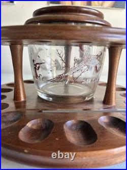 Vintage Decatur Industries Walnut 18 Pipe Carousel Stand w Glass Humidor Hunting