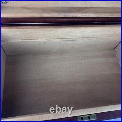 Vintage Diamond Crown Cigar Humidor Clean Box READ