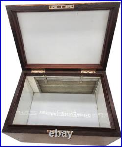 Vintage Early 1900s Large Oak Wooden Milk Glass Lined Cigar Tobacco Humidor Ches