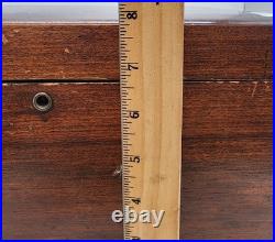 Vintage Early 1900s Large Oak Wooden Milk Glass Lined Cigar Tobacco Humidor Ches