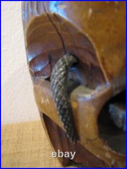 Vintage JAPANESE Carved WOOD SKULL with SNAKE & FROG Tobacco Humidor