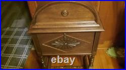 Vintage Oak-Copper Lined-16 x 12 x 32 Raised Domed Lid Humidor- Pristine