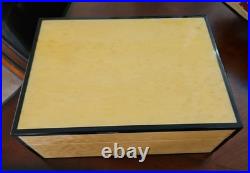 Vintage SAVINELLI ITALY Karelian Birch Humidor-Mid 20th Century -EXCELLENT Cond