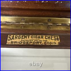 Vintage Sargent Cigar Chest Bridgeport Tobacco Humidor 12x8x6