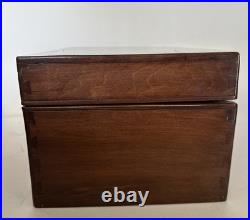 Vintage Sargent Cigar Chest Bridgeport Tobacco Humidor 12x8x6