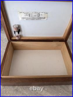 Vintage Wooden Cigar Humidor Box with Hygrometer & Moisture Regulator