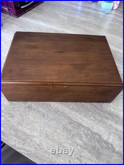 Vintage Wooden Cigar Humidor Box with Hygrometer & Moisture Regulator