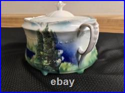 Vtg. Humidor. Lidded/handles stylized images, tree, decals, etc