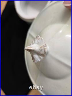 Vtg. Humidor. Lidded/handles stylized images, tree, decals, etc