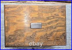 Vtg. Quartersawn Tiger Oak Wood Humidor Arts & Crafts Style Milk Glass Interior