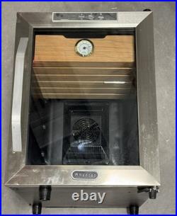 Whynter Stainless Steel 1.2 cu. Ft. Cigar Cooler Humidor LED Light on/off Switch