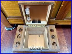 Wooden Humidor and Pipe Holder with 6 Wooden Pipes Wooden Humidor and Pipe Holder with 6 Wooden Pipes