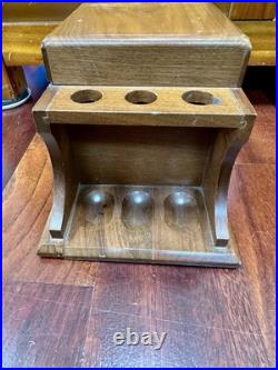 Wooden Humidor and Pipe Holder with 6 Wooden Pipes Wooden Humidor and Pipe Holder with 6 Wooden Pipes